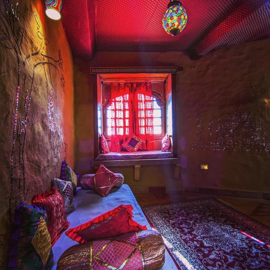 Mud Mirror Guesthouse Dzsaiszalmer Kültér fotó