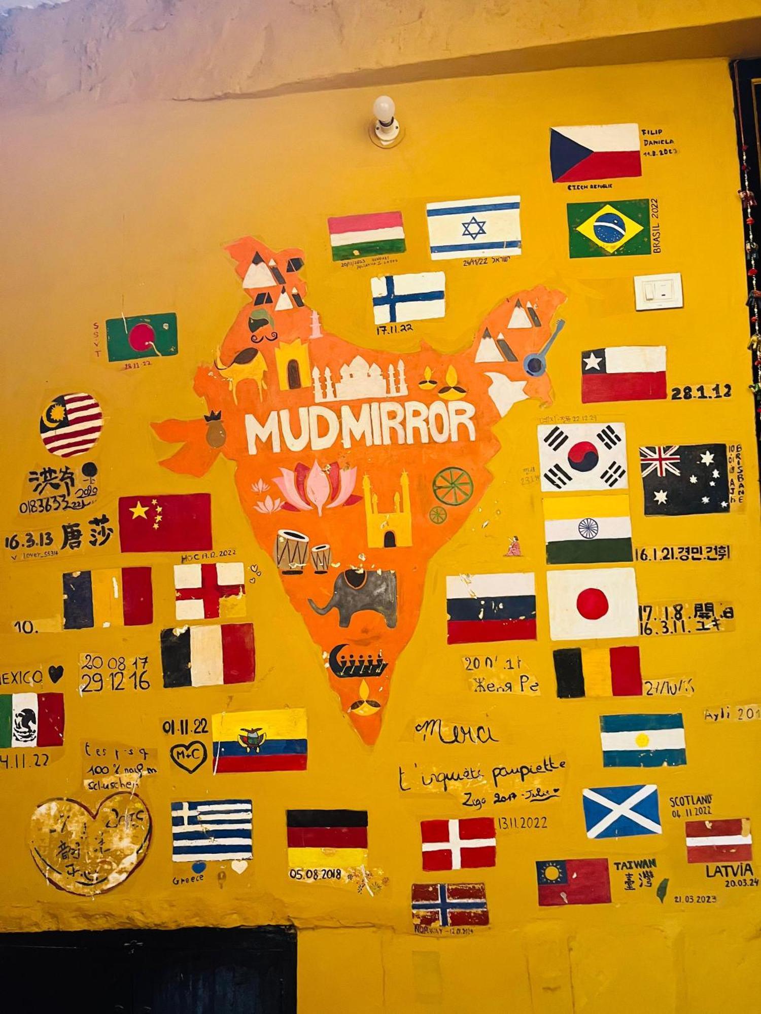 Mud Mirror Guesthouse Dzsaiszalmer Kültér fotó