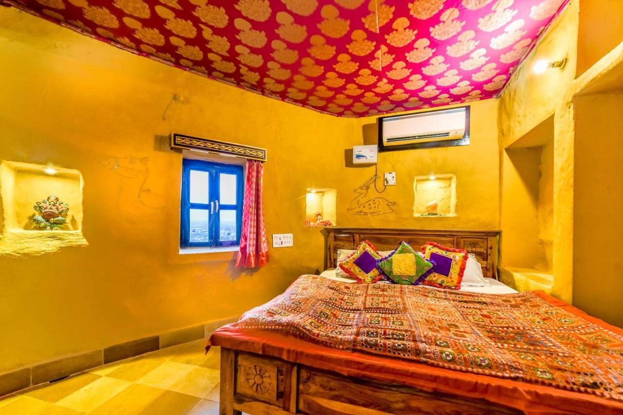 Mud Mirror Guesthouse Dzsaiszalmer Kültér fotó